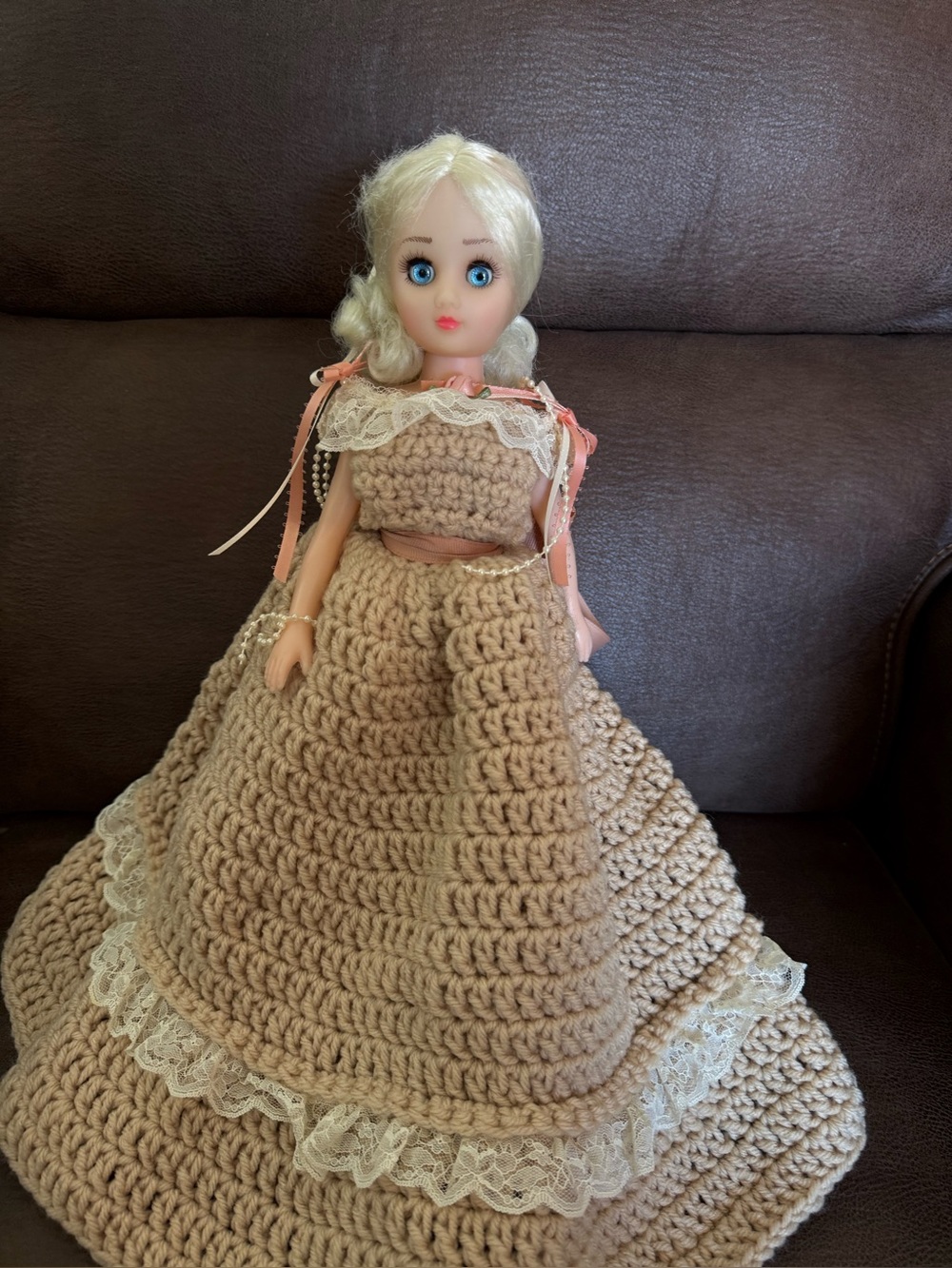 Sleepy Eye Doll W/ Beautiful Crochet Dress And Shoes 14” W/ Stand VINTAGE